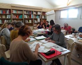 À La Croisée des Chemins